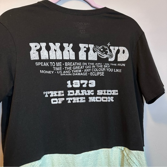 Pink Floyd dress up cycle lined with lace - Picture 4 of 9